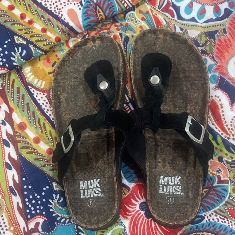 Muk Luks Kids Black and Brown Sandals